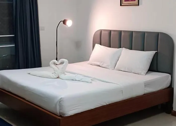 Convenient Hotel 2*