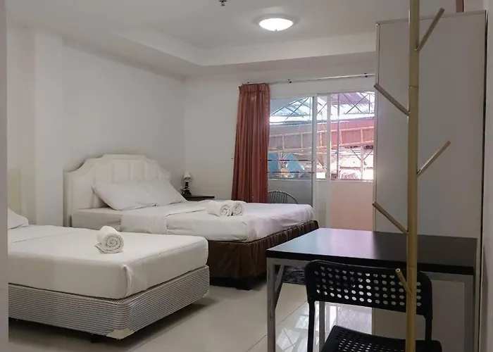 Convenient Hotel
