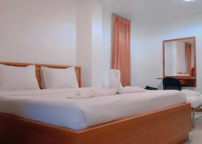 Convenient Hotel 2*