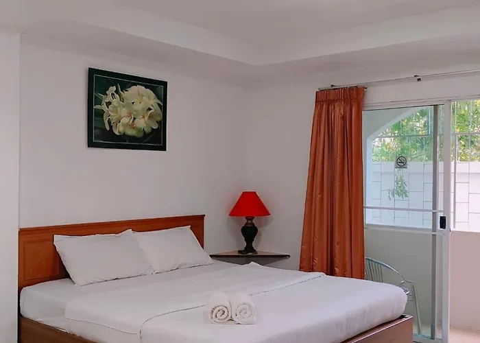 Hotel Convenient
